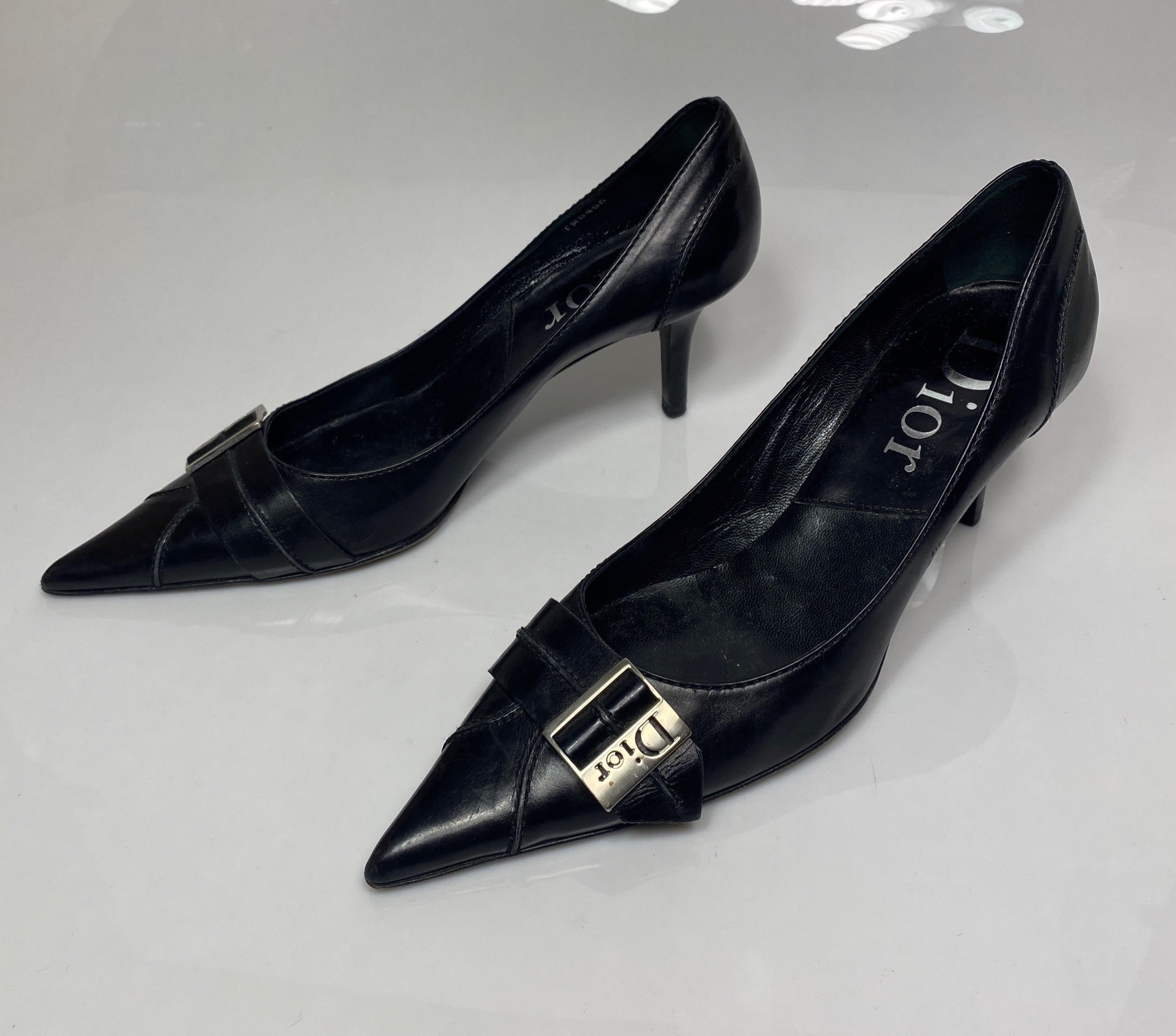 Christian Dior Vintage Black Leather Pump with Silver Dior Buckle-Size 37.5 For Sale 1