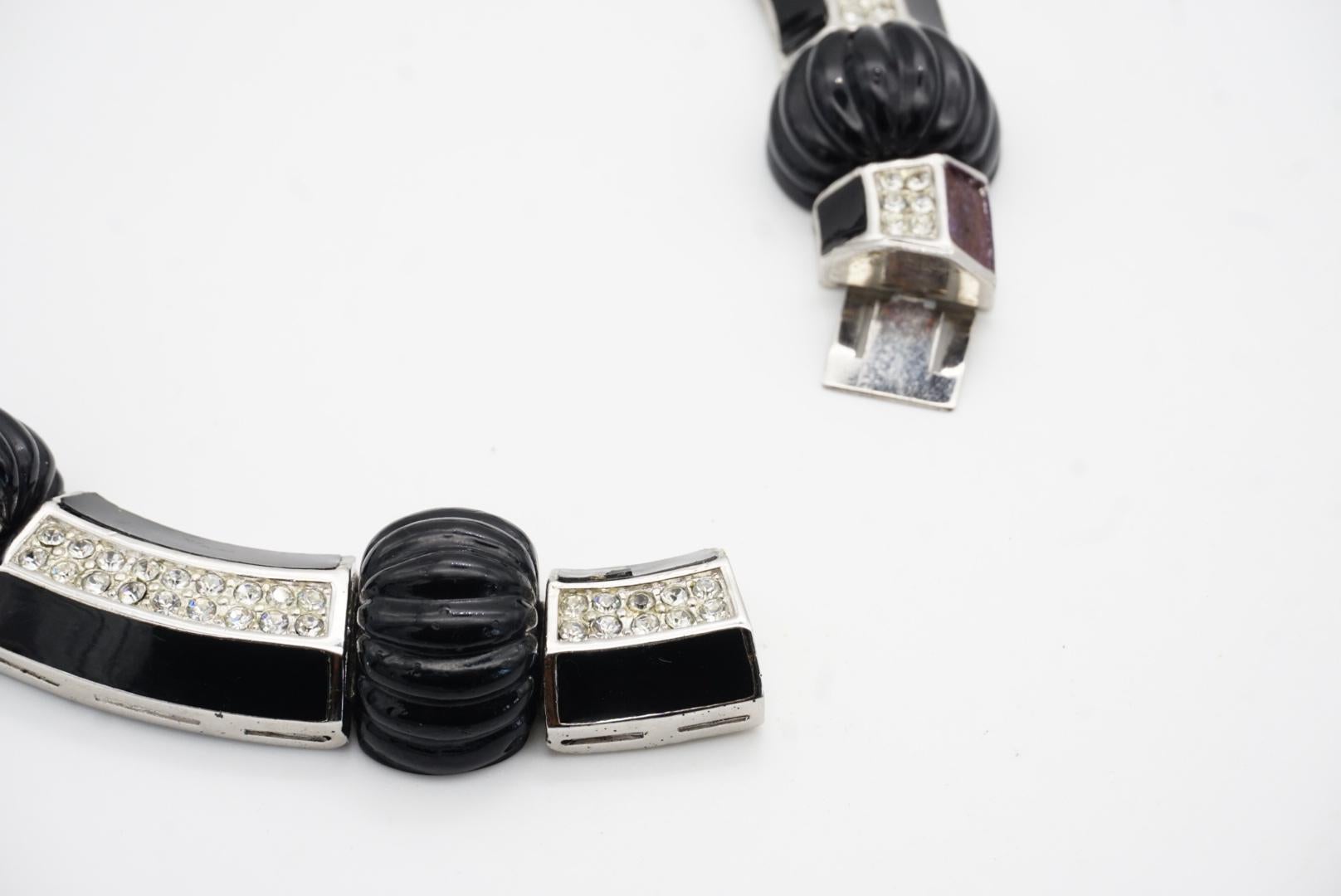 Christian Dior Vintage Black Wide Hinge Link Crystal Carved Scalloped Melon Set in vendita 15