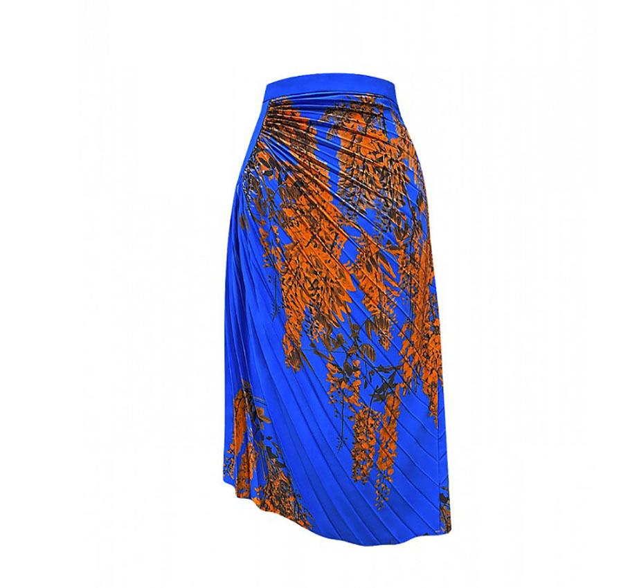 CHRISTIAN DIOR

Christian Dior asymmetrical skirt is made of blue silk. Decorated with a floral print in orange tones. Side cutout. Zip fastening on the side. Includes a one-color petticoat.

2010s, France.

Content: silk

Waist 27