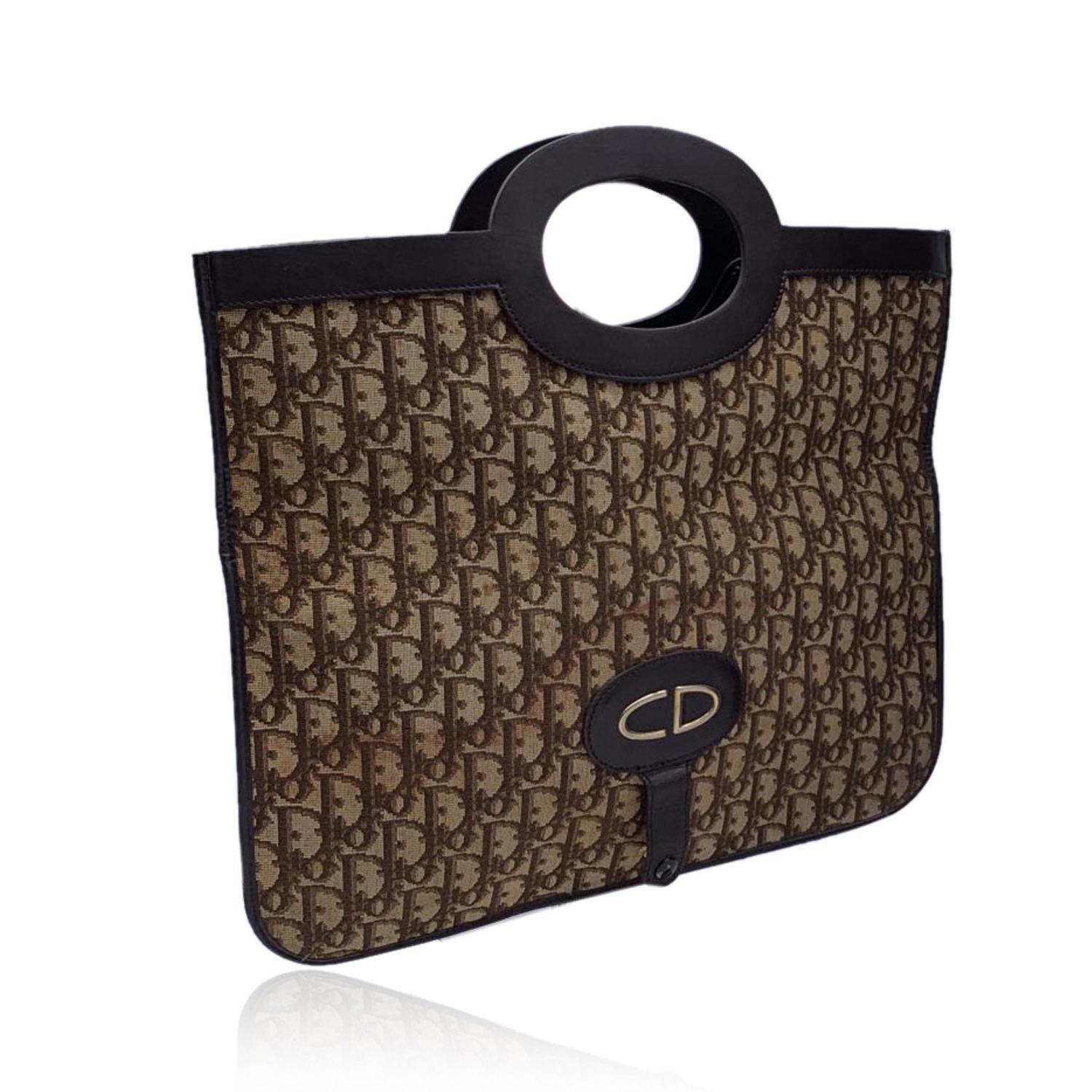 dior foldable clutch