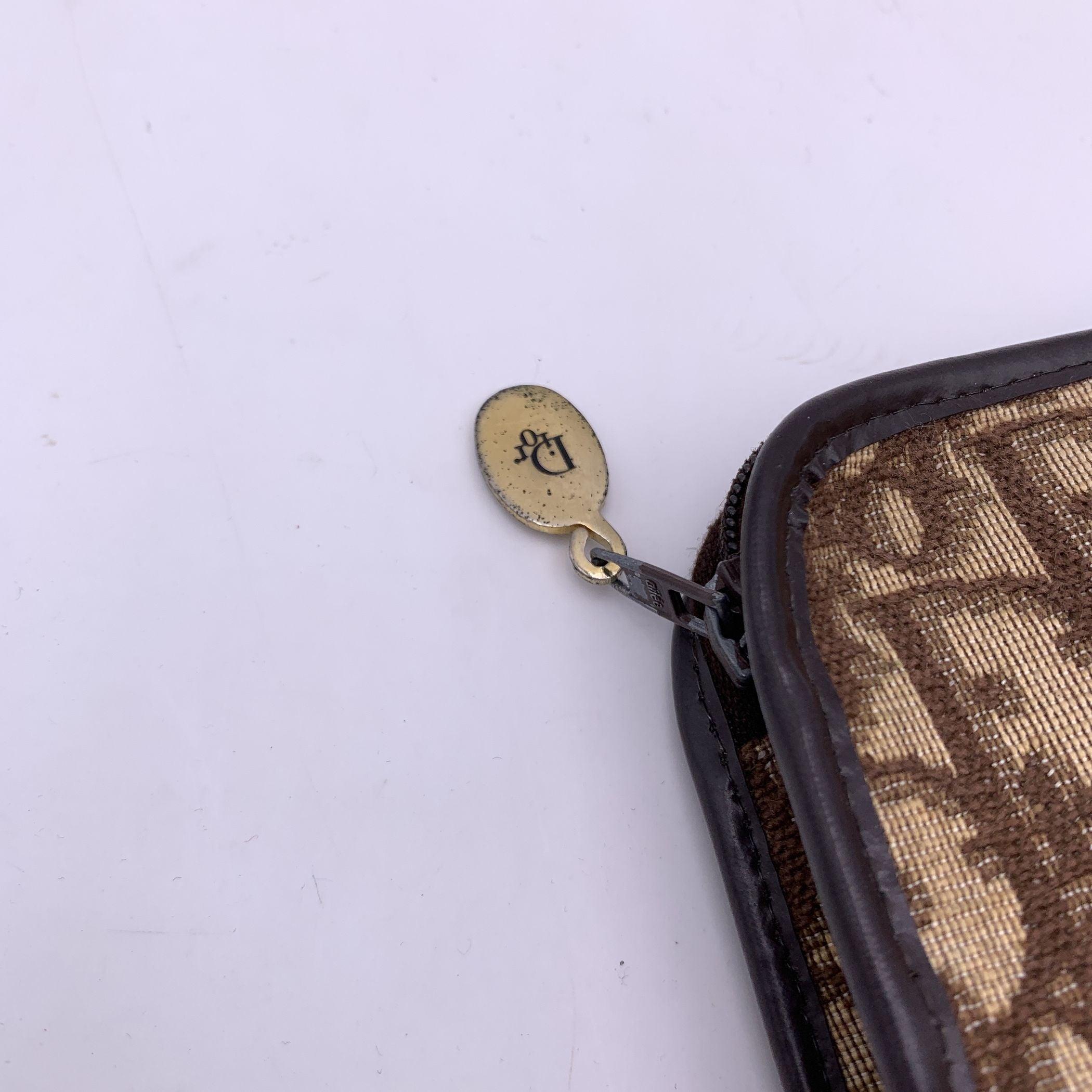 Christian Dior Vintage Brown Logo Oblique Canvas Petite pochette à fermeture éclair en vente 2