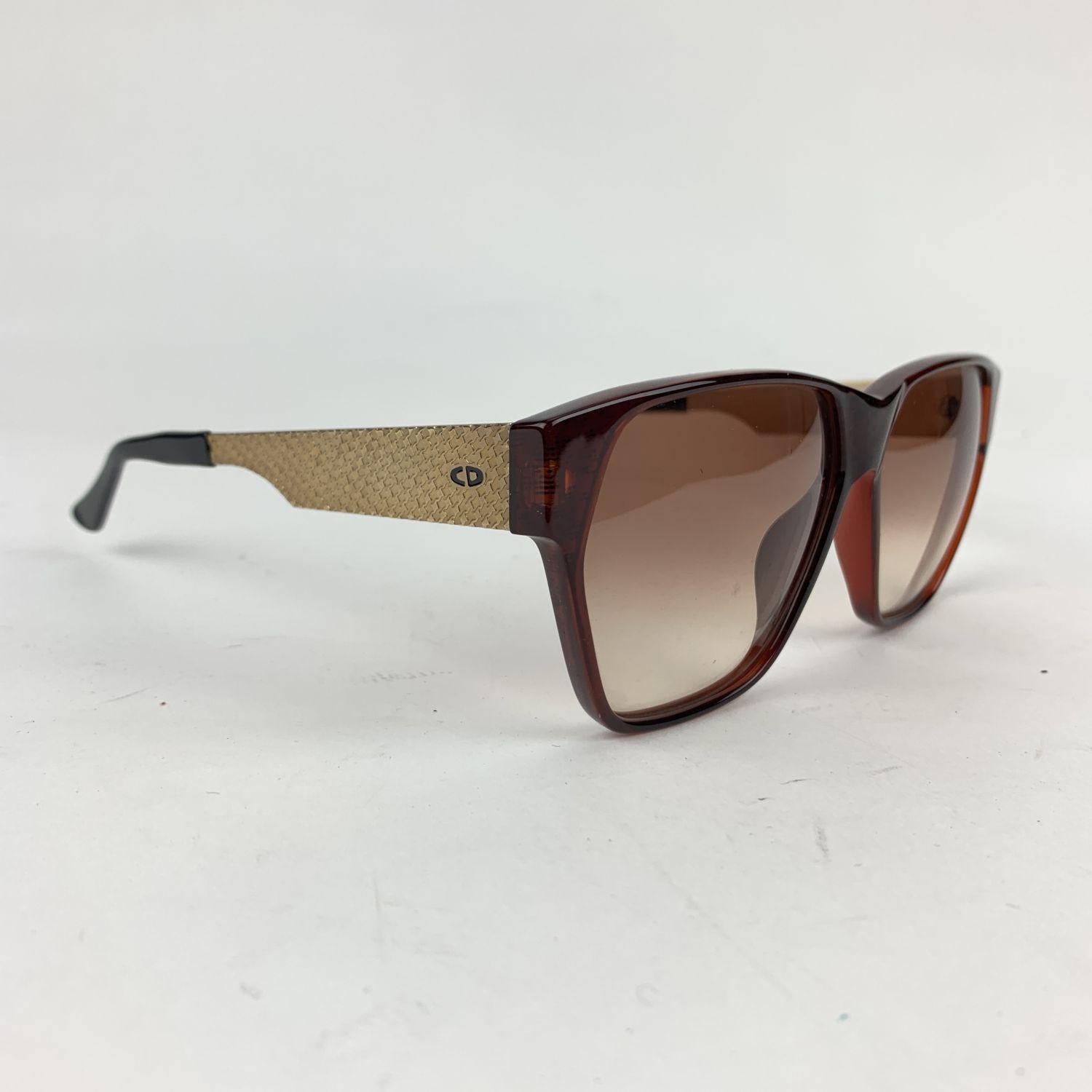 Christian Dior Vintage Sunglasses, Model 2565 - 30. Brown Optyl frame, gold metal arms .CD logo on temples. Brown gradient lenses. Made in Germany. Style & Refs: 2565 - 30 - 135. Model recently worn by music star RIHANNA.