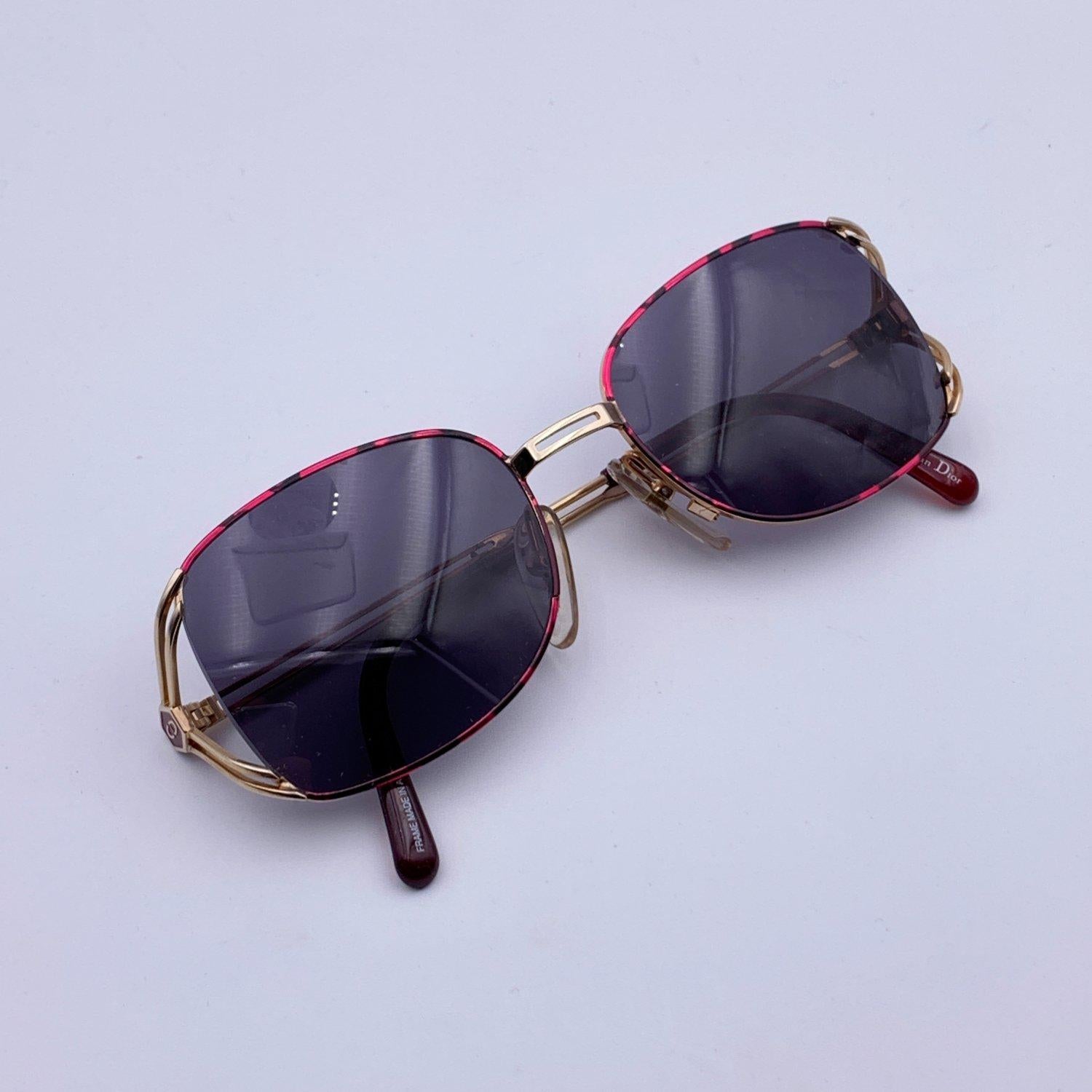 Women's Christian Dior Vintage Burgundy Black Gold Metal Sunglasses 2694 50-17 130 mm