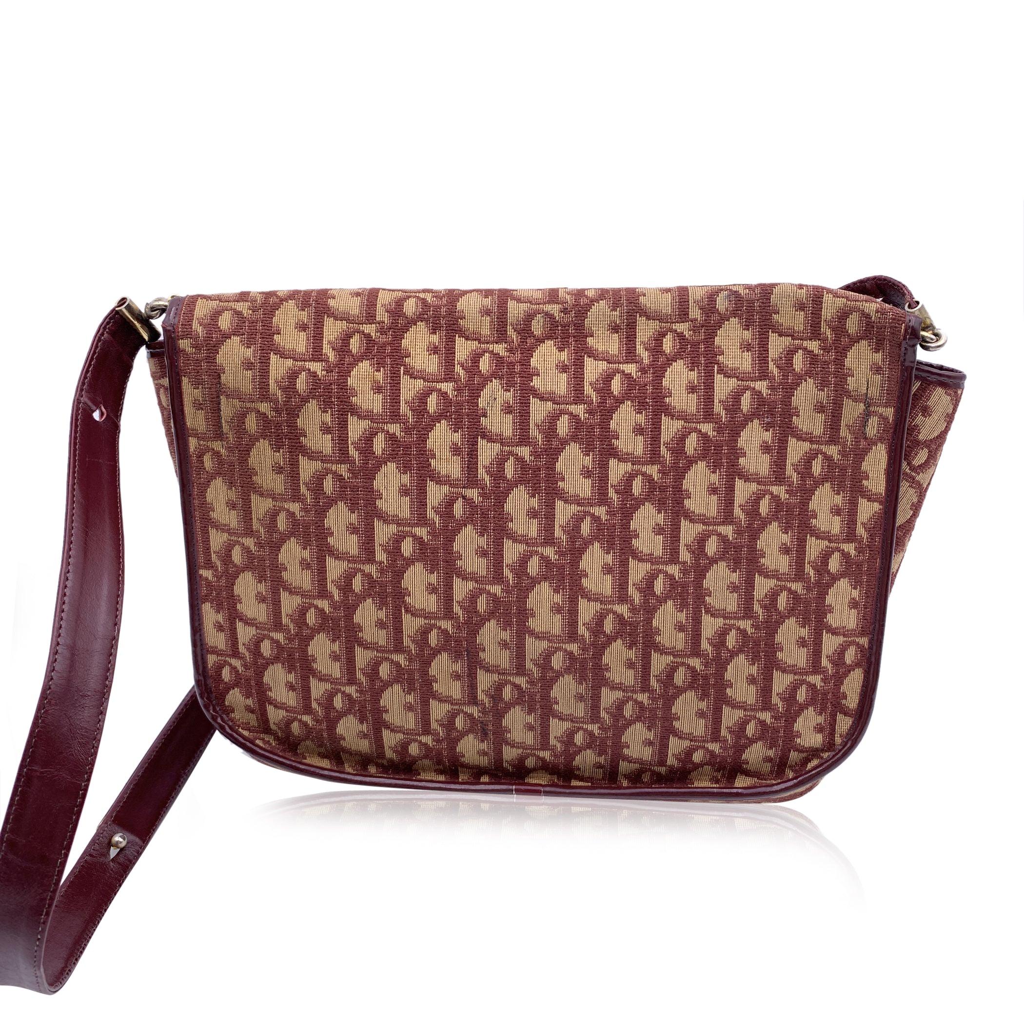 Christian Dior Vintage Burgundy Oblique Monogram Shoulder Bag In Good Condition In Rome, Rome