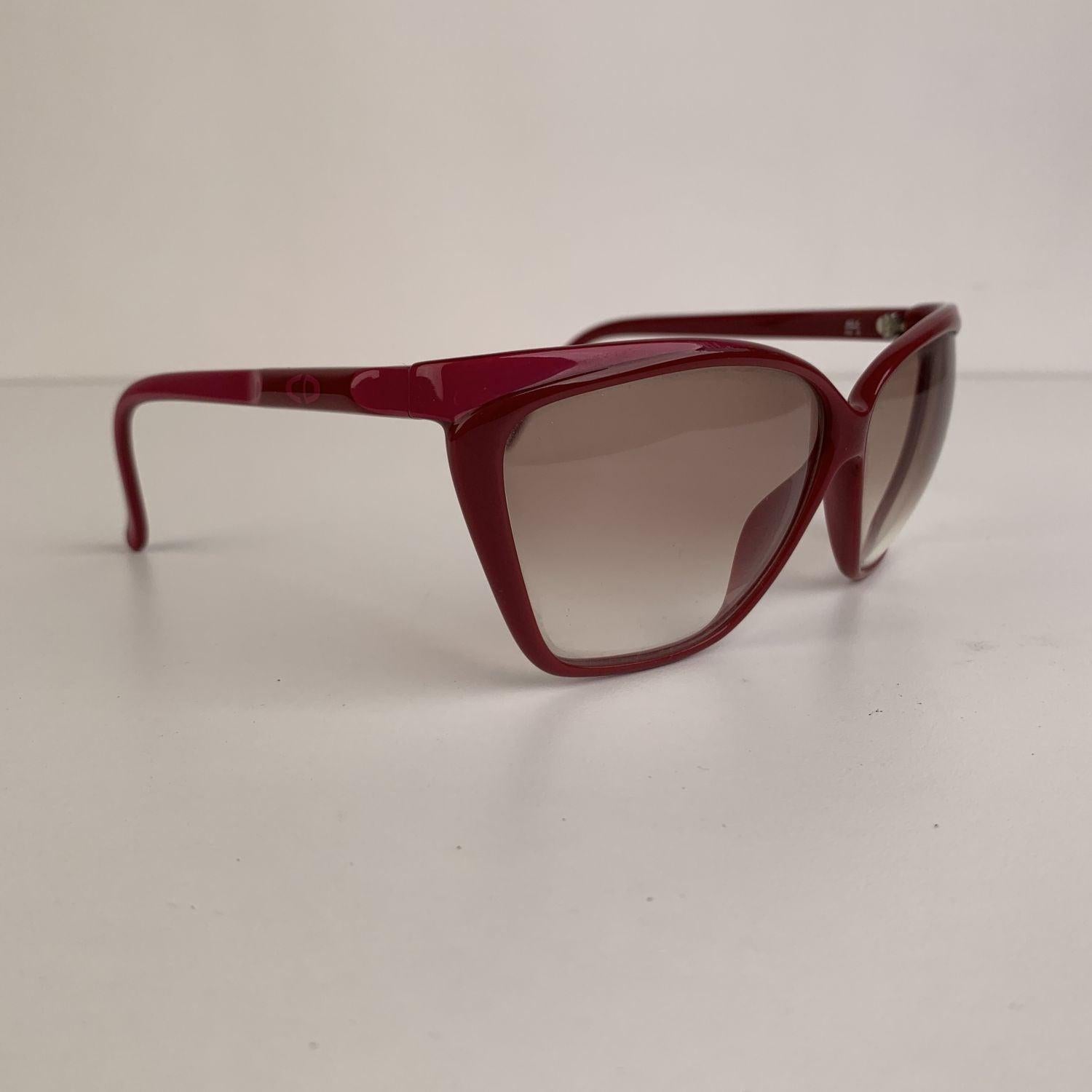 Christian Dior Vintage Burgundy Pink Optyl Sunglasses Mod 2324 In Excellent Condition For Sale In Rome, Rome