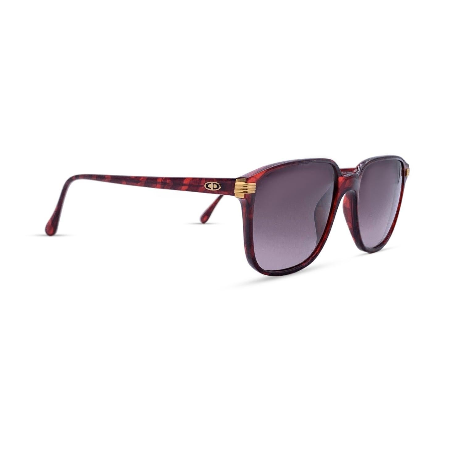 Christian Dior Vintage Burgundy Sunglasses 2542 30 Optyl 54/17 135mm In Excellent Condition For Sale In Rome, Rome