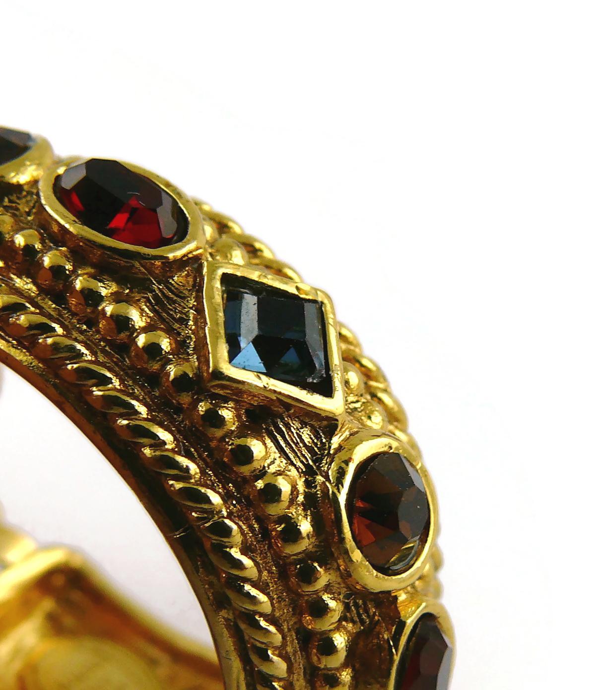 Christian Dior, boucles d'oreilles créoles vintage en or et bijoux de conception byzantine en vente 12
