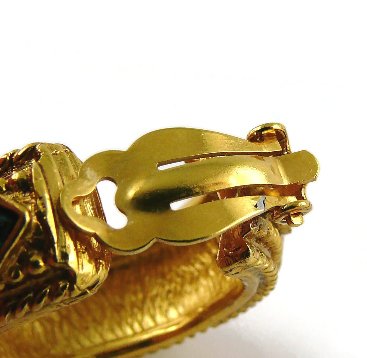 Christian Dior, boucles d'oreilles créoles vintage en or et bijoux de conception byzantine en vente 13