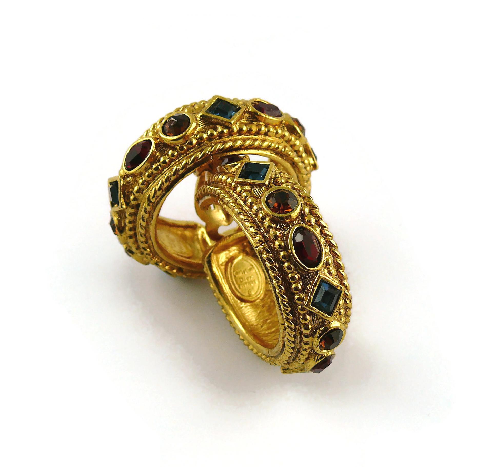 Christian Dior, boucles d'oreilles créoles vintage en or et bijoux de conception byzantine Pour femmes en vente