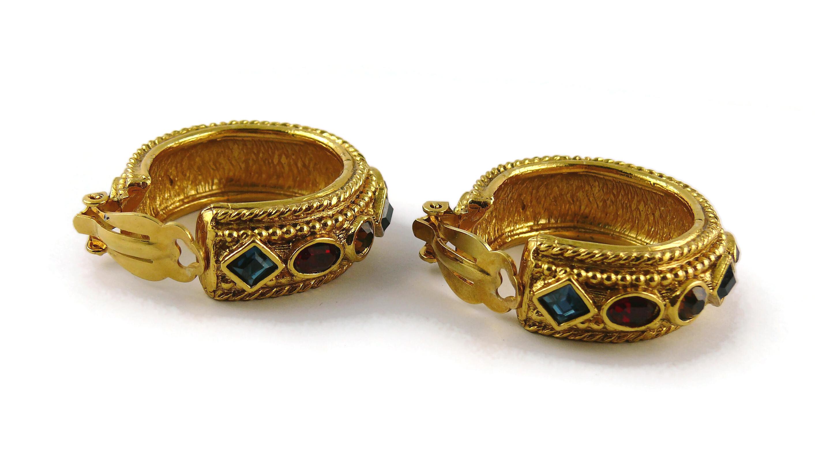 Christian Dior Vintage Byzantine Design Jewelled Gold Toned Hoop Earrings In Good Condition For Sale In Nice, FR