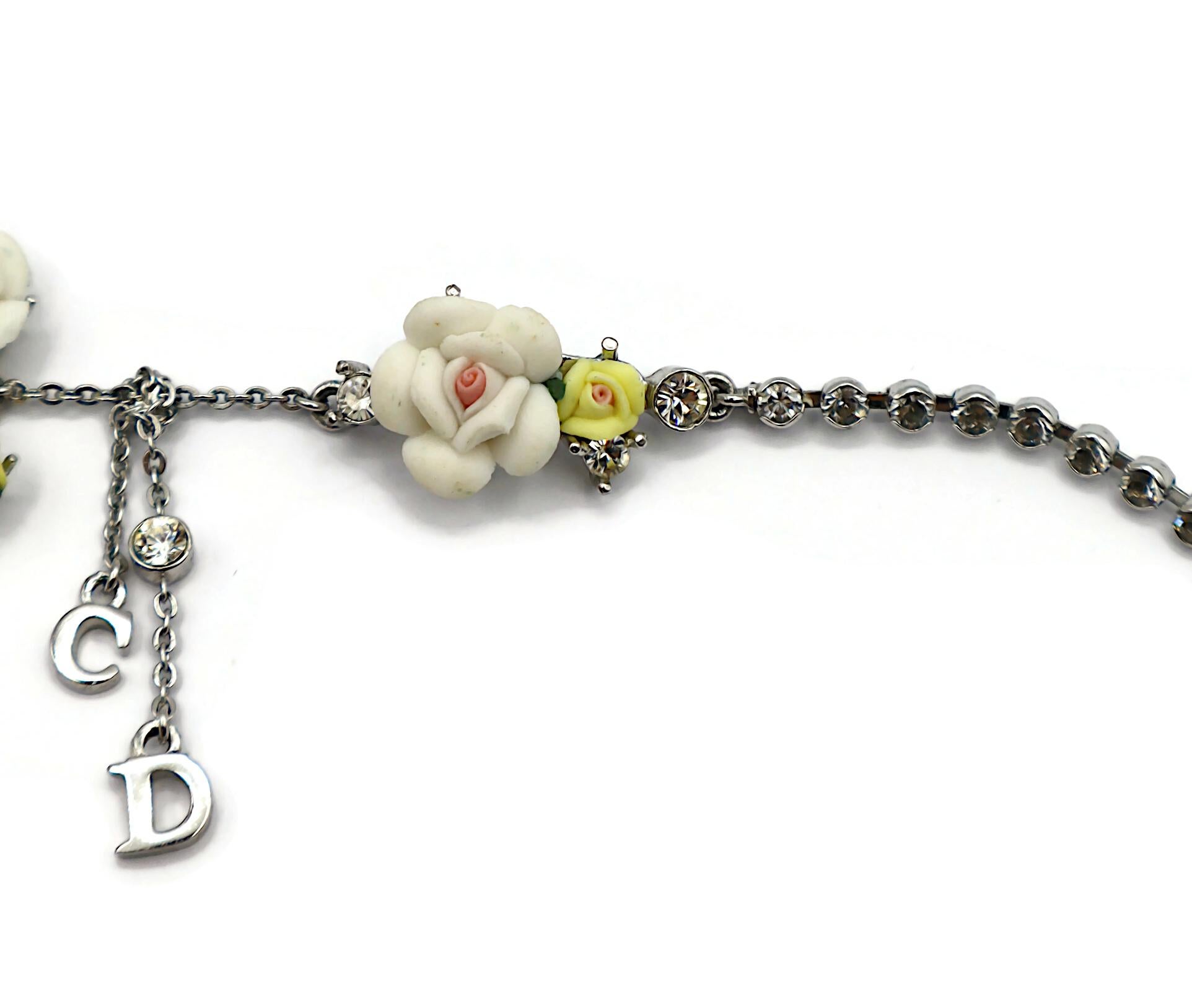 CHRISTIAN DIOR Collier vintage avec logo CD et roses pastel en vente 7