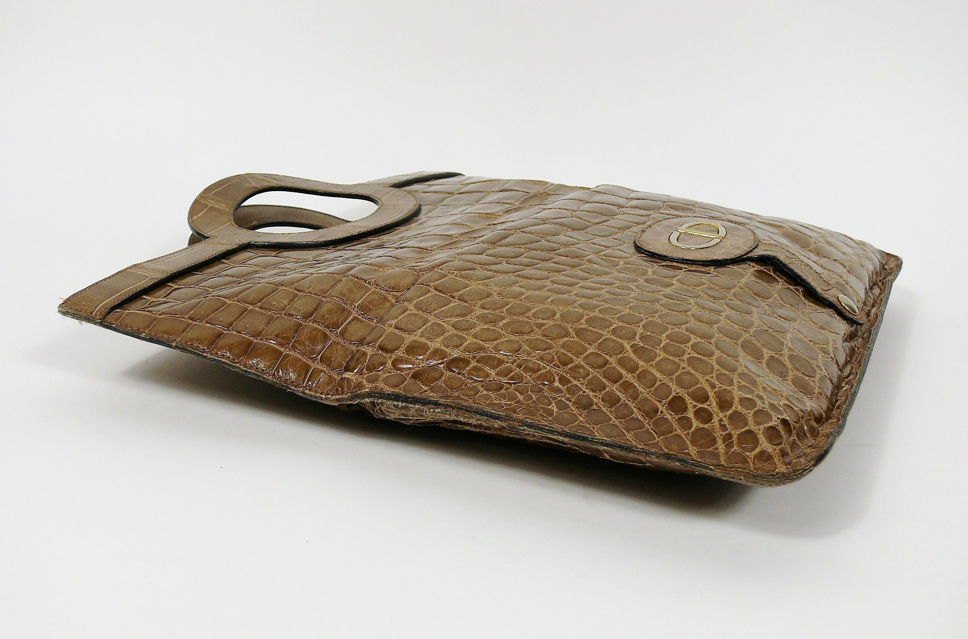 Christian Dior Vintage Crocodile Leather Envelope Clutch In Good Condition In Nice, FR