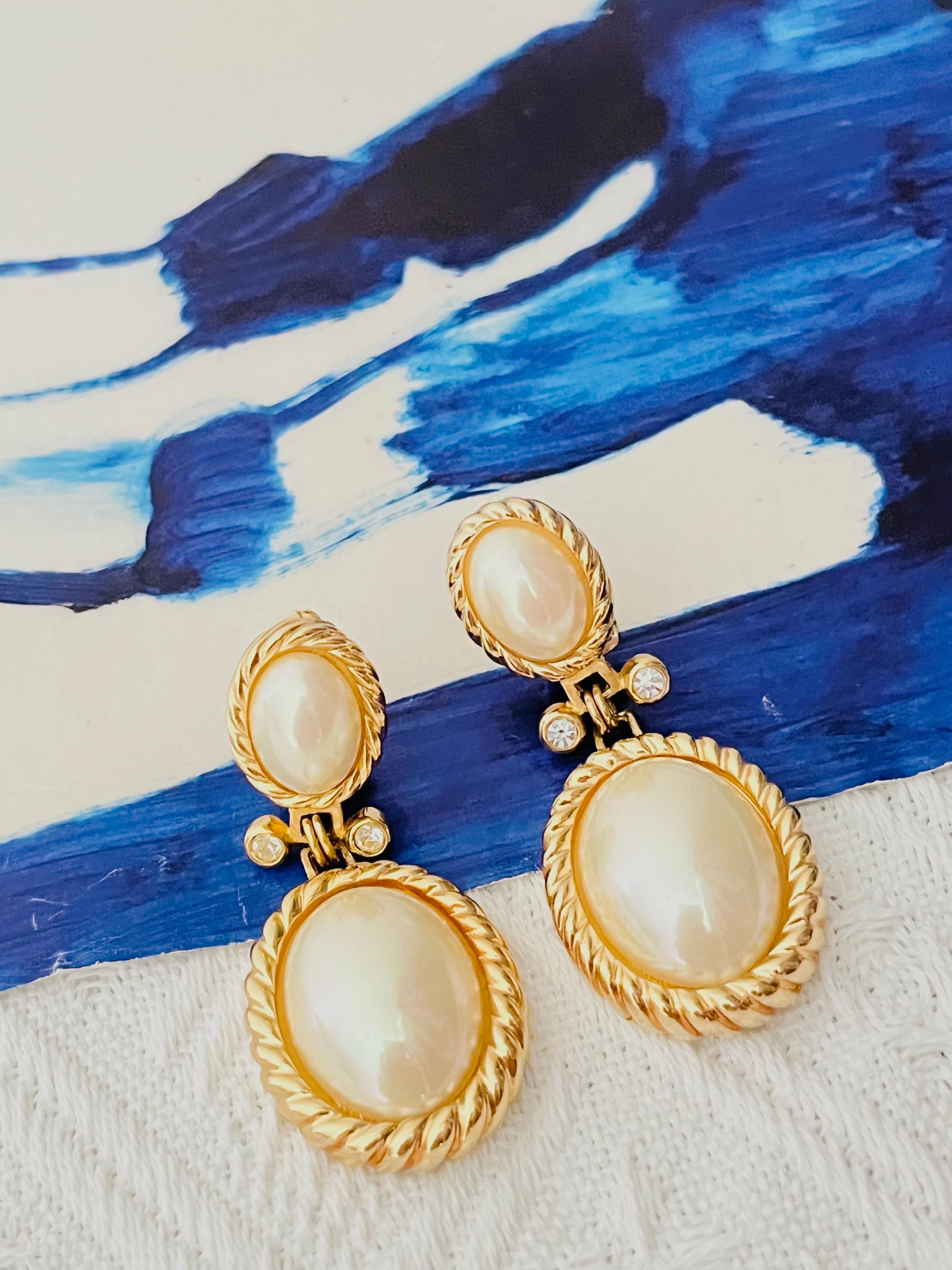 Christian Dior Vintage Double Large White Oval Pearls Crystals Dangle Earrings In Excellent Condition For Sale In Wokingham, England