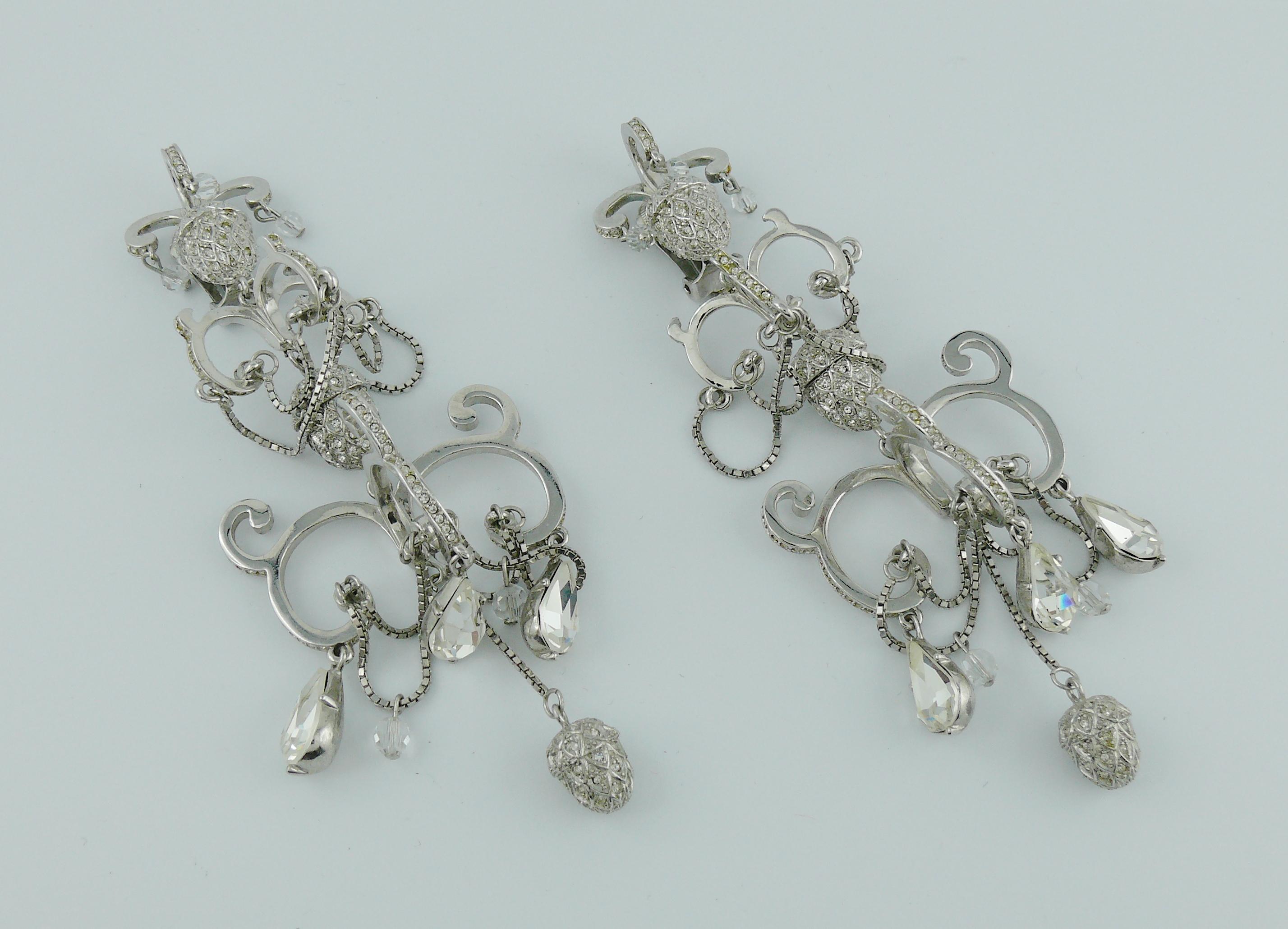 dramatic earrings
