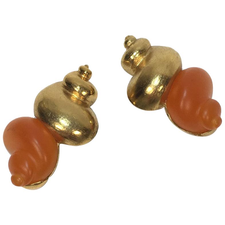 DIOR Gold Pearl Ear Clip On Cuff Earring at 1stDibs dior ear cuff