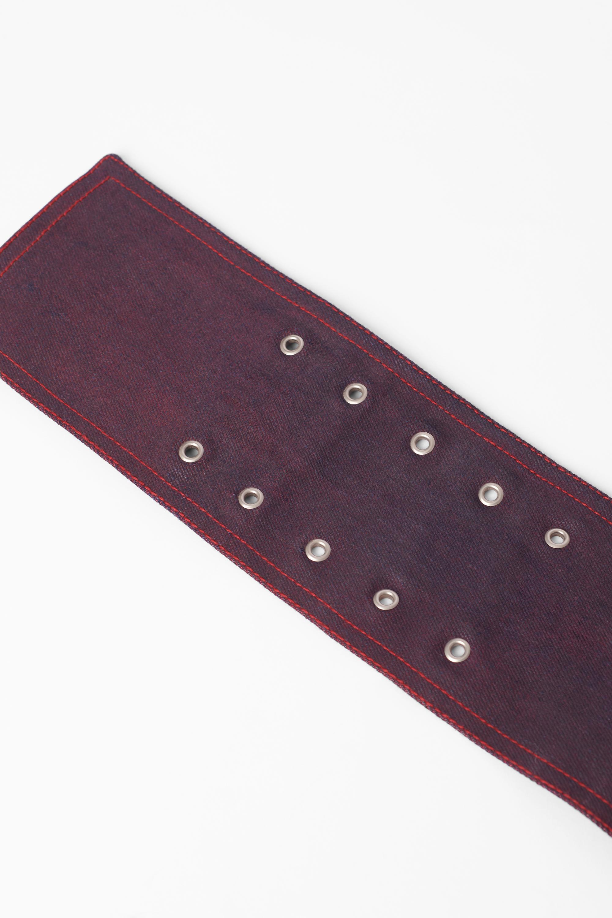 Gray Christian Dior Vintage F/W 2006 Purple Buckle Belt For Sale