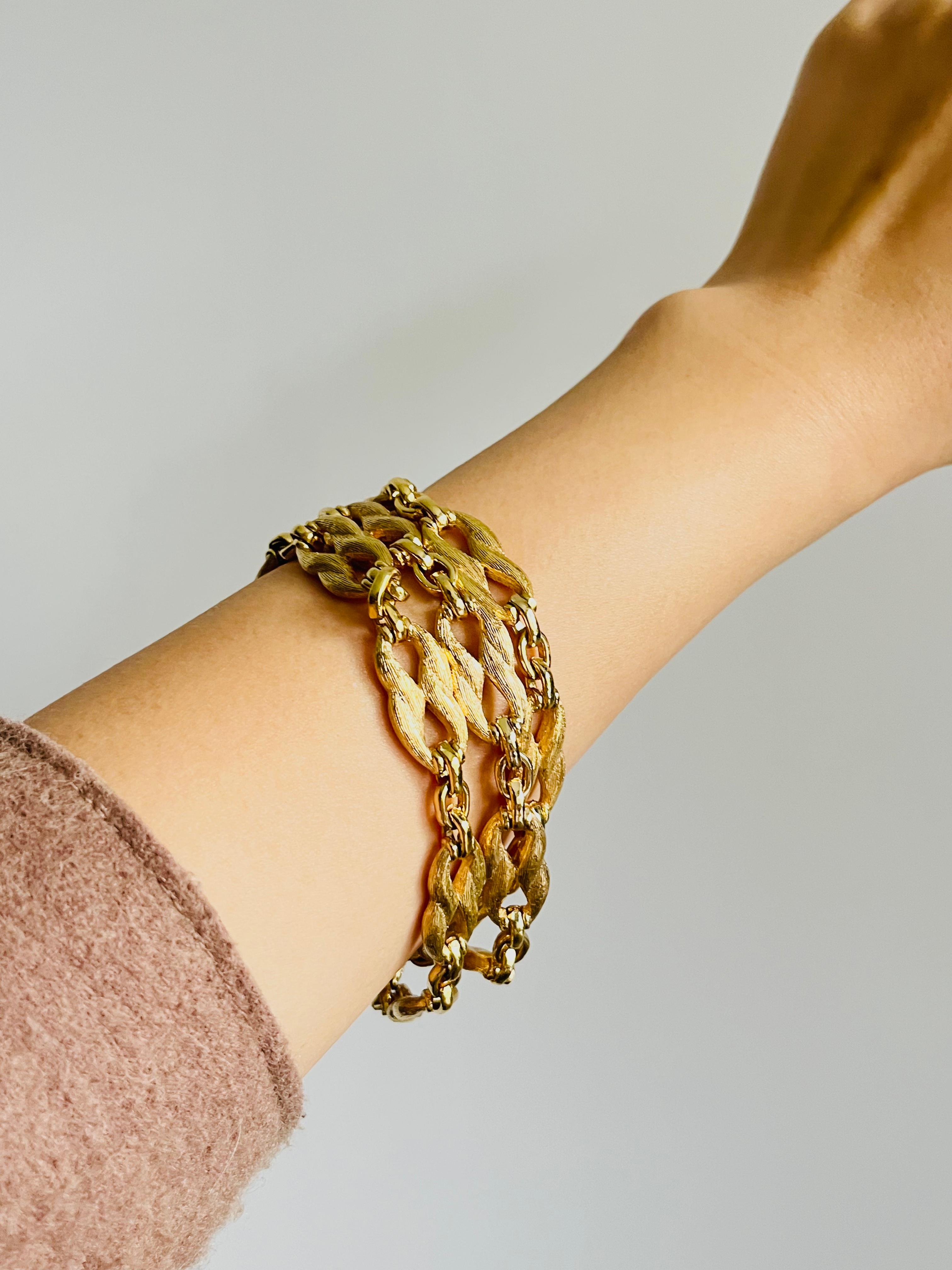 Christian Dior Bracciale lungo in filigrana d'epoca con 8 anelli Omega interbloccati in vendita 3