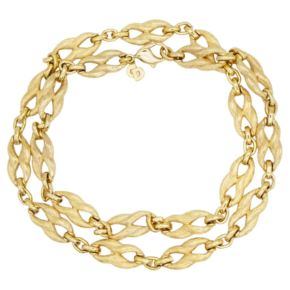 Christian Dior Bracciale lungo in filigrana d'epoca con 8 anelli Omega interbloccati in vendita