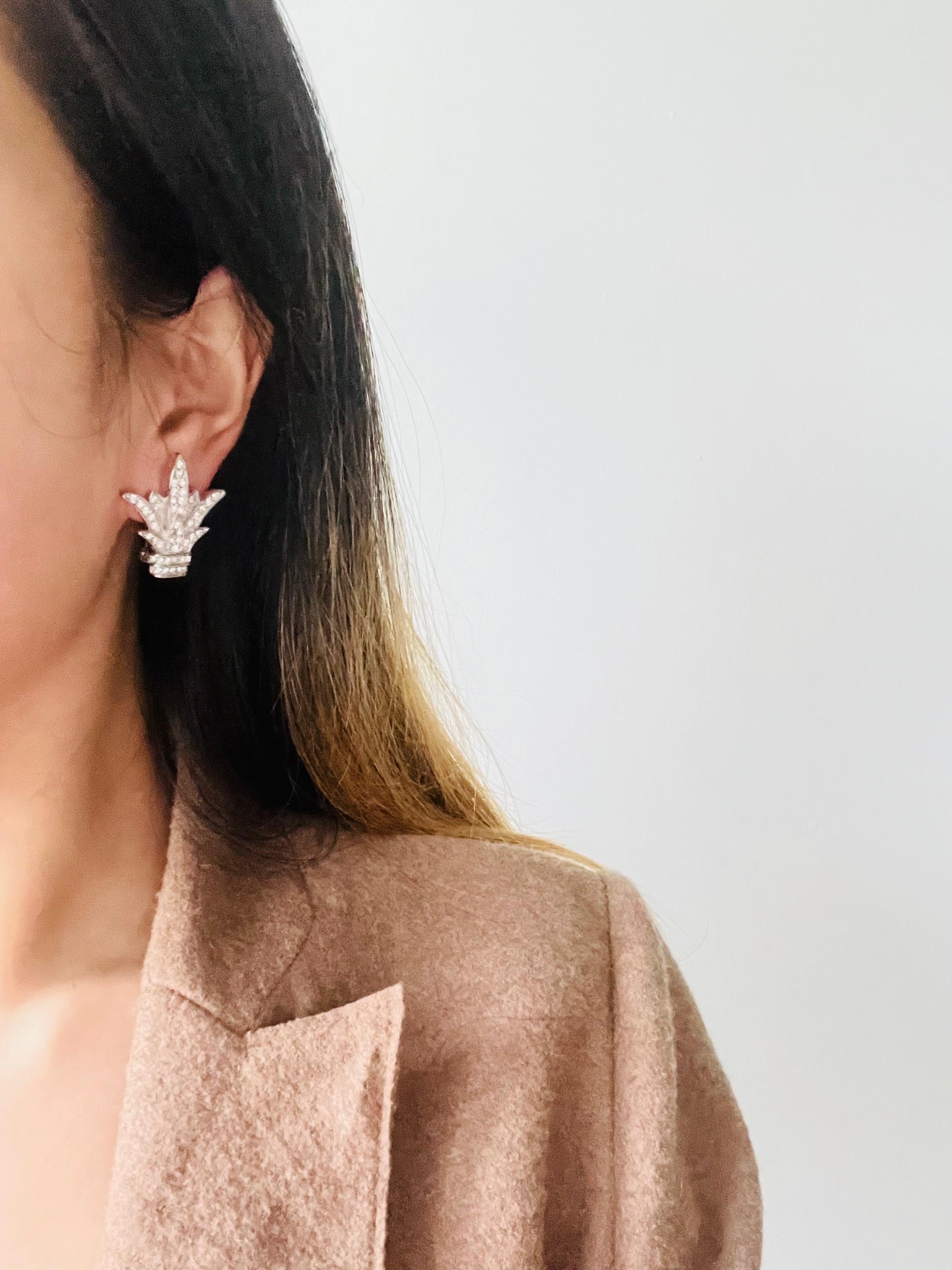 Christian Dior Vintage Fleur De Lis Crystals Lily Flower Leaf Silver Earrings For Sale 2