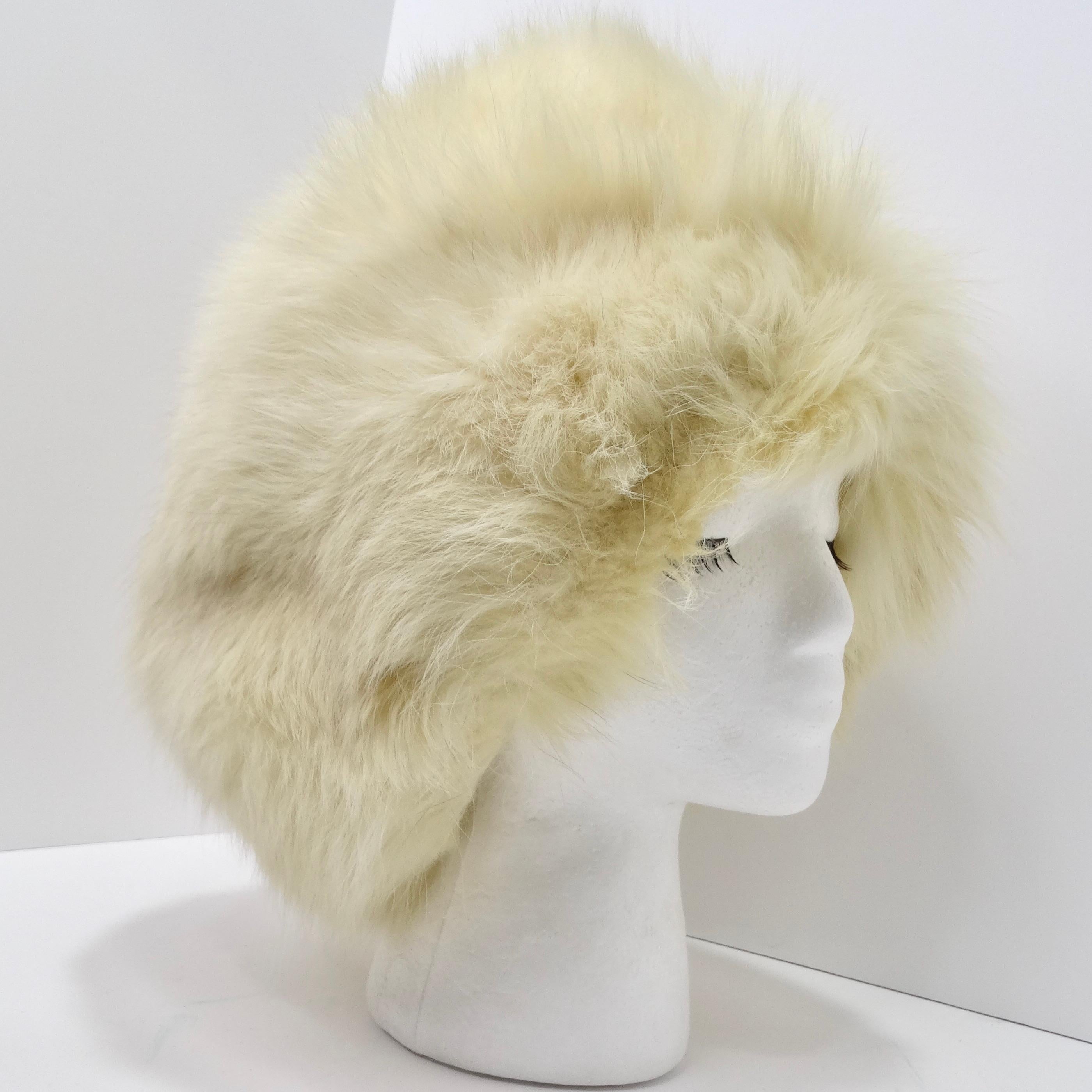 Do not miss out on this incredible vintage Christian Dior fur hat ! This gorgeous fur cap is sooo reminiscent of another era! The cap style is truly so chic and this ivory white color gives it such an elegant and regal feel. Style this with a Gucci