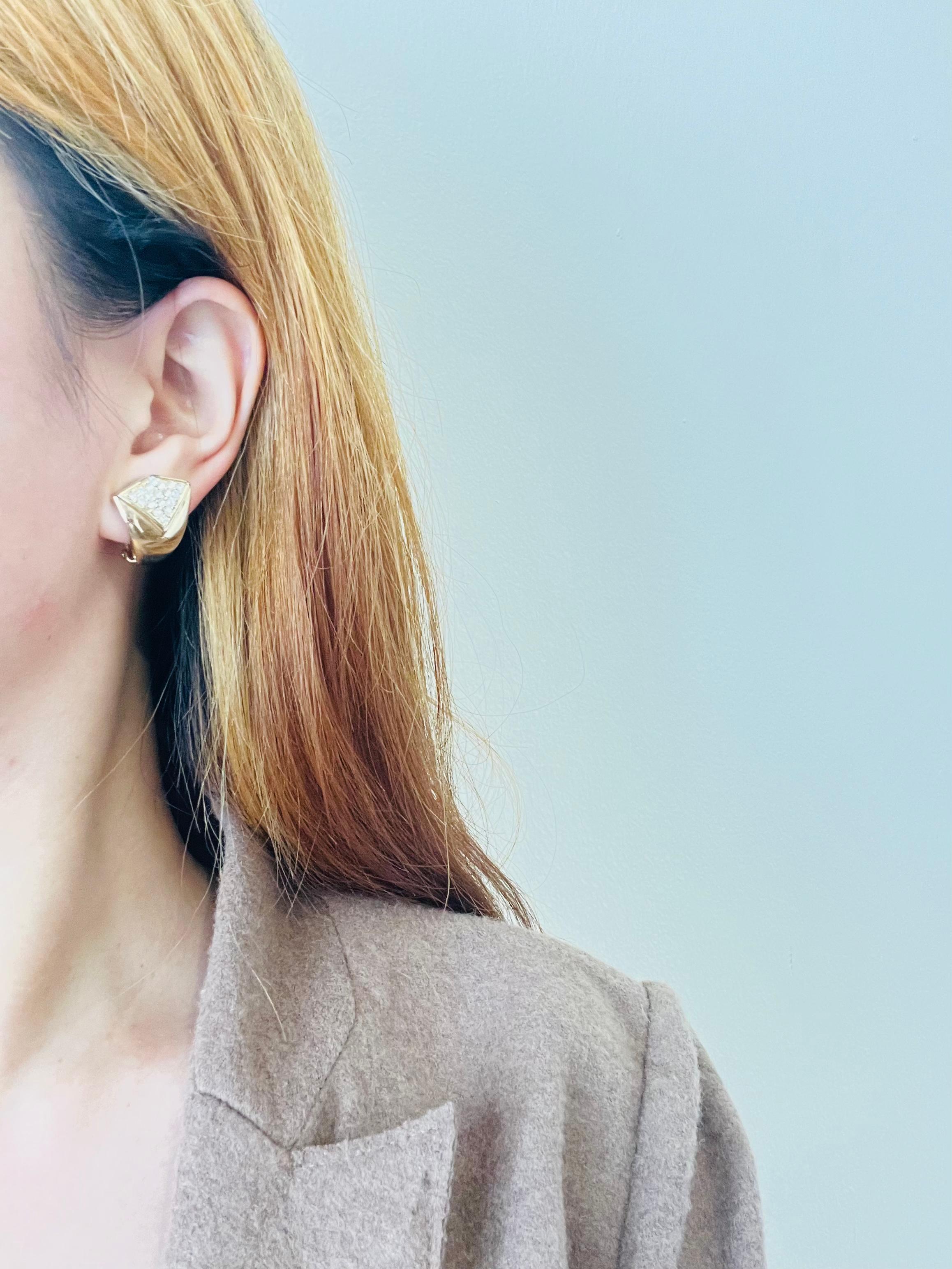 Christian Dior Vintage Glow Rectangle Triangle Crystal Domed Gold Clip Earrings For Sale 1