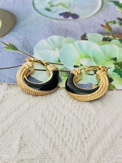 Pendientes de clip Christian Dior vintage, dorados, negros, con puntos en espiral, semicirculares y con forma de cuerda