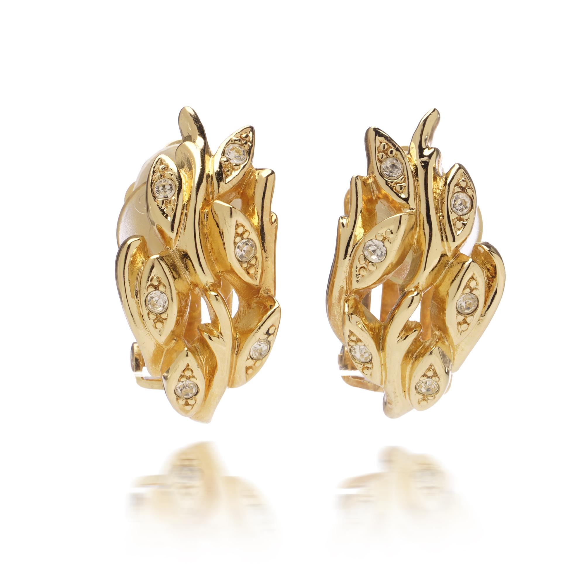 Women's Christian Dior Vintage Gold Clip-On Earrings with Crystals For Sale