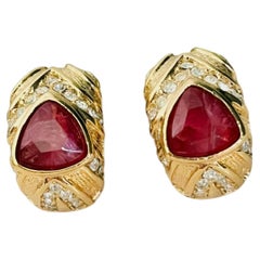 Christian Dior Vintage Gold Iconic Gripoix Ruby Triangle Crystals Domed Earrings