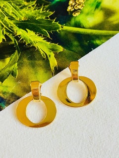 Orecchini pendenti Christian Dior Vintage in oro, grandi, ovali, con cerchio luminoso e design accattivante
