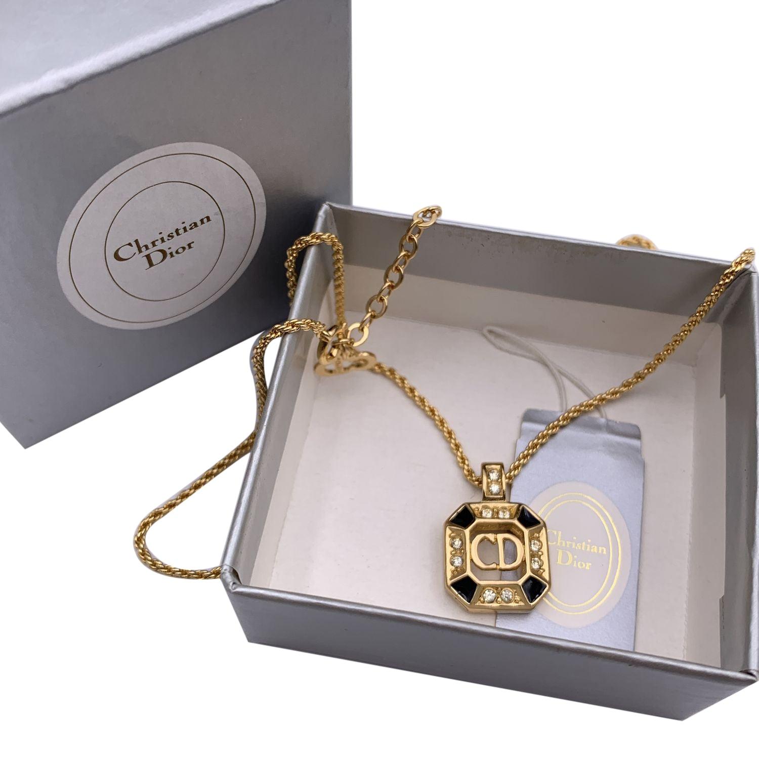 Christian Dior Vintage Gold Metal CD Square Pendant Chain Necklace 1