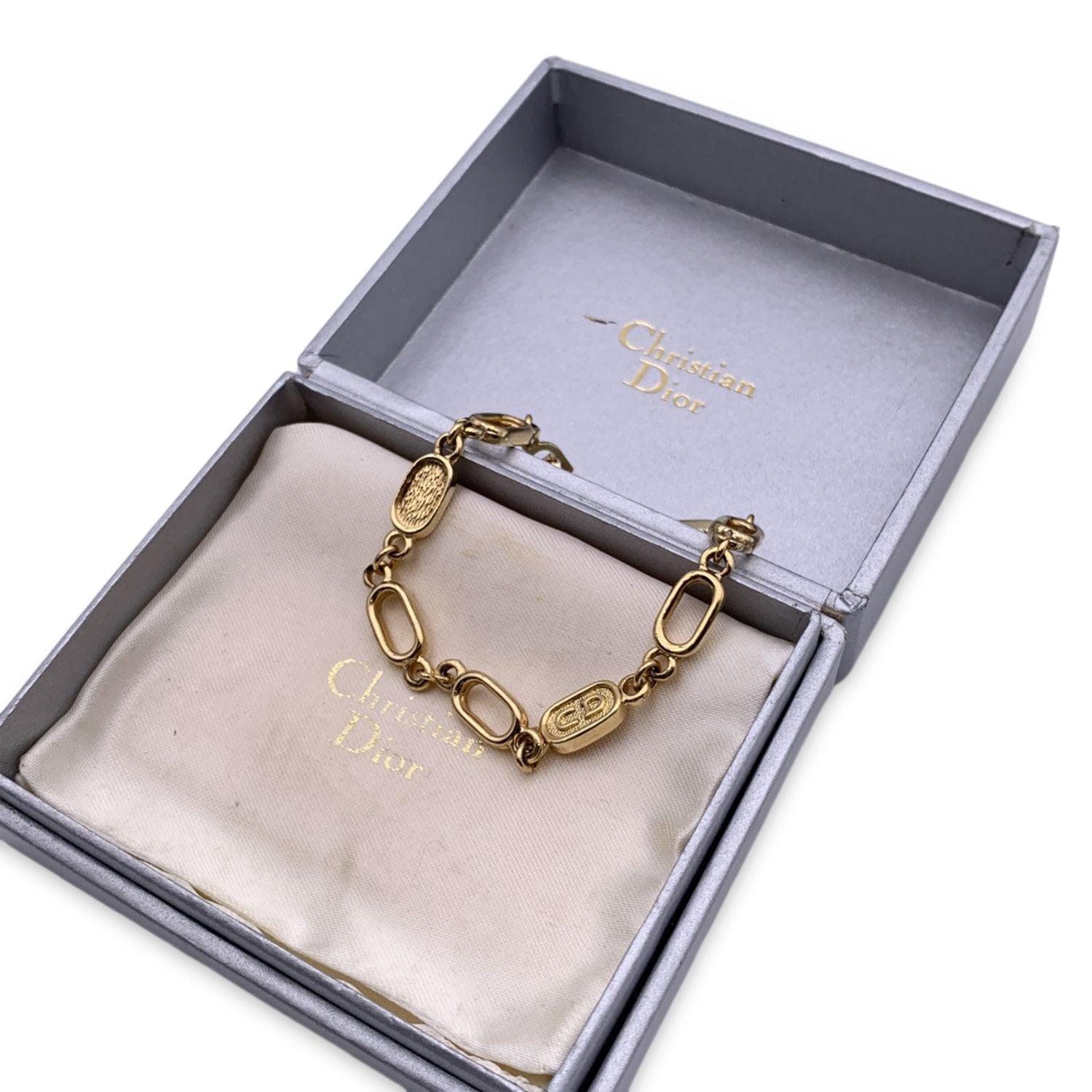 Women's Christian Dior Vintage Gold Metal Oval Chain Link Bracelet For Sale