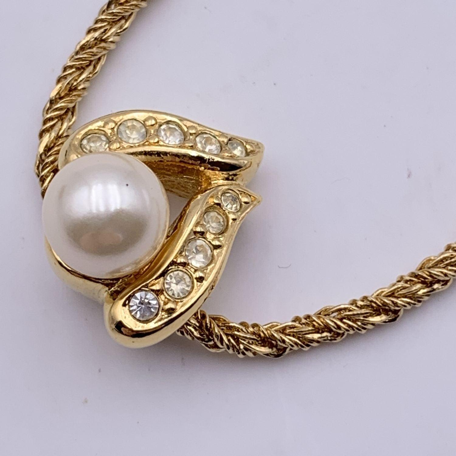 Women's Christian Dior Vintage Gold Metal Pearl Pendant Necklace