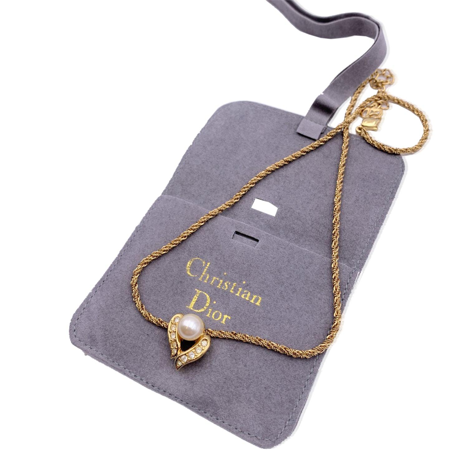 Christian Dior Vintage Gold Metal Pearl Pendant Necklace 3