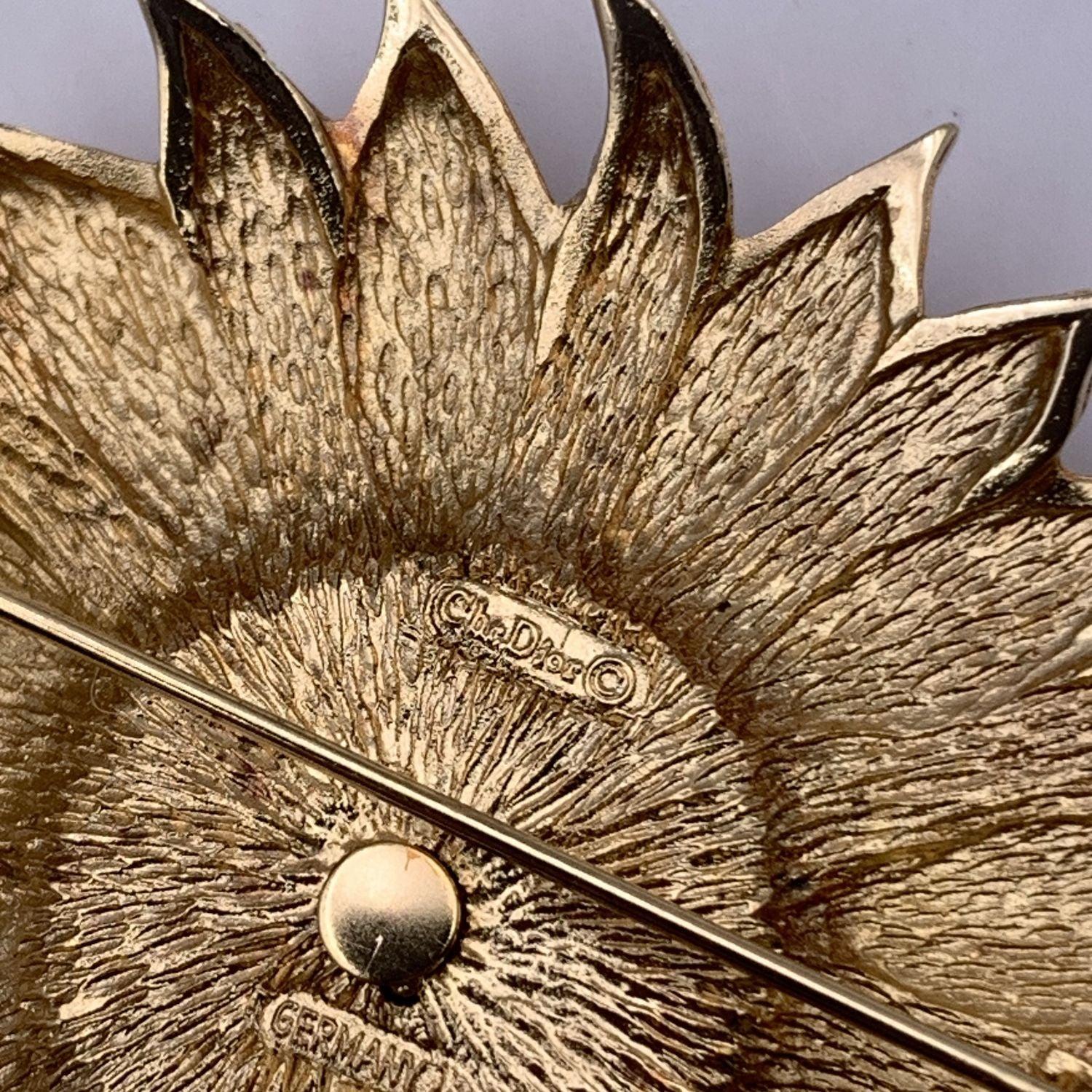 Brown Christian Dior Vintage Gold Metal Sunflower Crystals Flower Pin Brooch