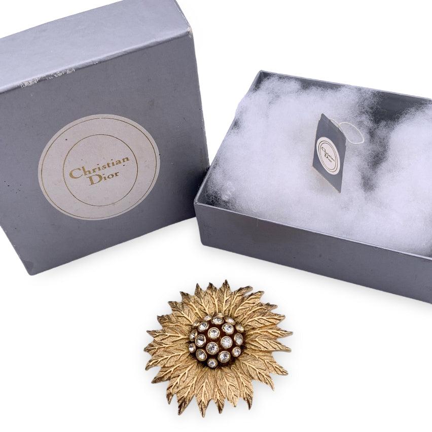 Christian Dior Vintage Gold Metal Sunflower Crystals Flower Pin Brooch In Excellent Condition In Rome, Rome