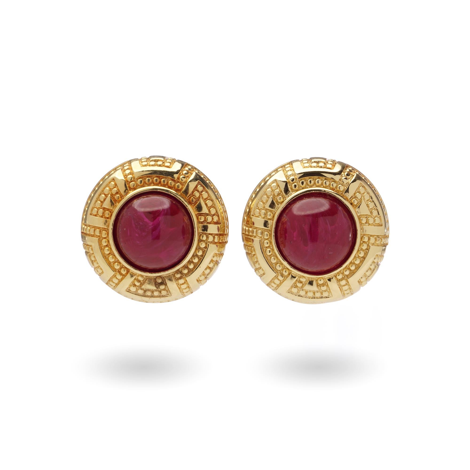 Christian Dior Vintage Gold-Tone Clip-On Earrings with Ruby Cabochon Glass, 1980 For Sale 1