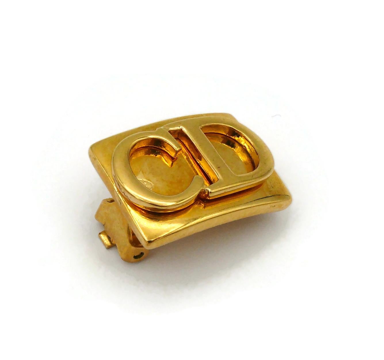 CHRISTIAN DIOR Vintage Gold Tone Logo Clip-On Earrings For Sale 2