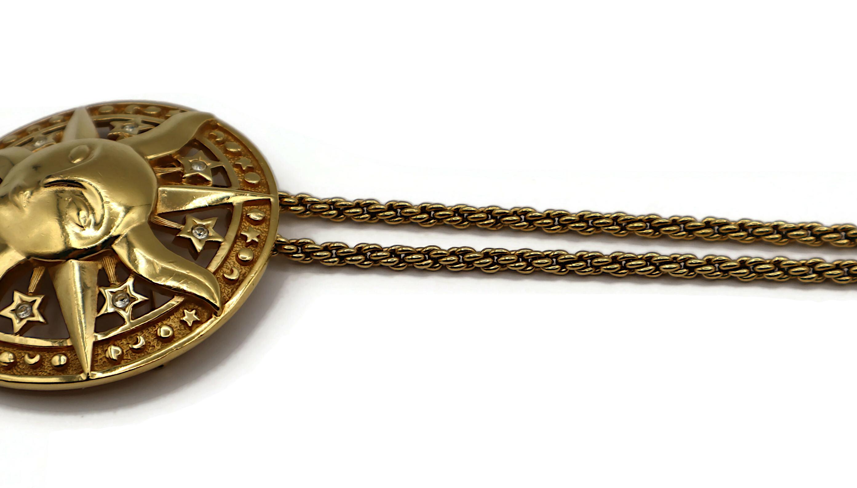 CHRISTIAN DIOR Vintage Gold Tone Sun Stars Pendant Necklace For Sale 8
