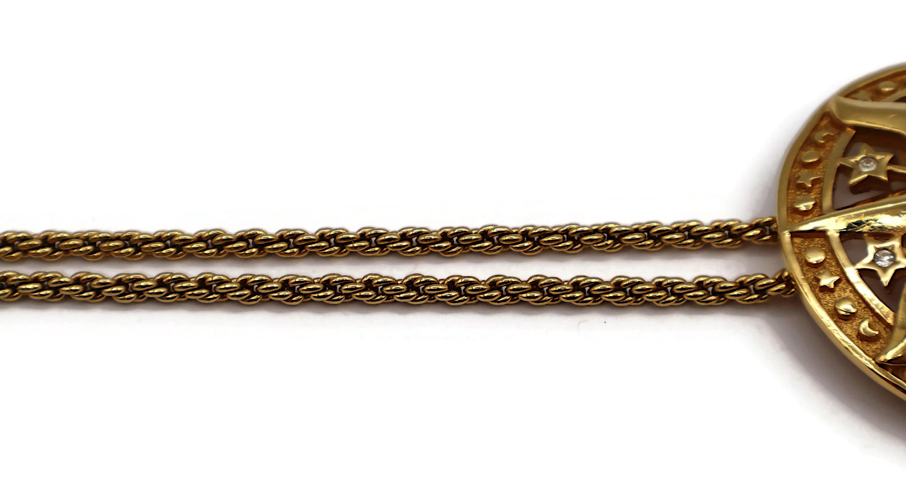 CHRISTIAN DIOR Vintage Gold Tone Sun Stars Pendant Necklace For Sale 3