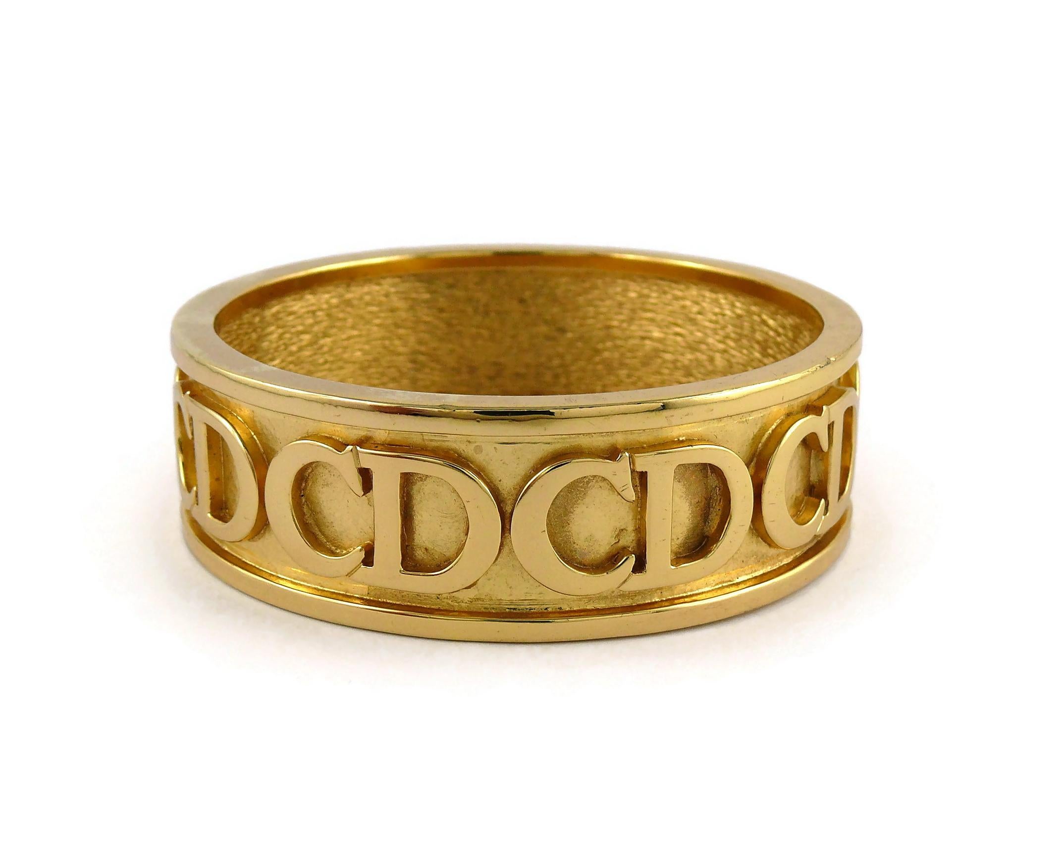 Women's Christian Dior Vintage Gold Toned CD Logo Bracelet For Sale