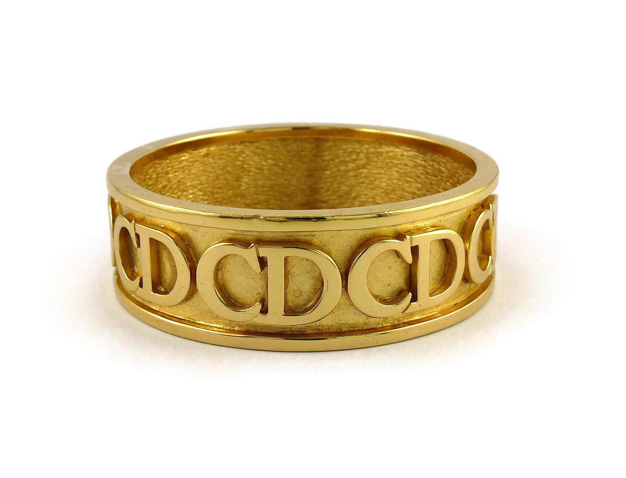 Christian Dior Vintage Gold Toned CD Logo Bracelet For Sale 1