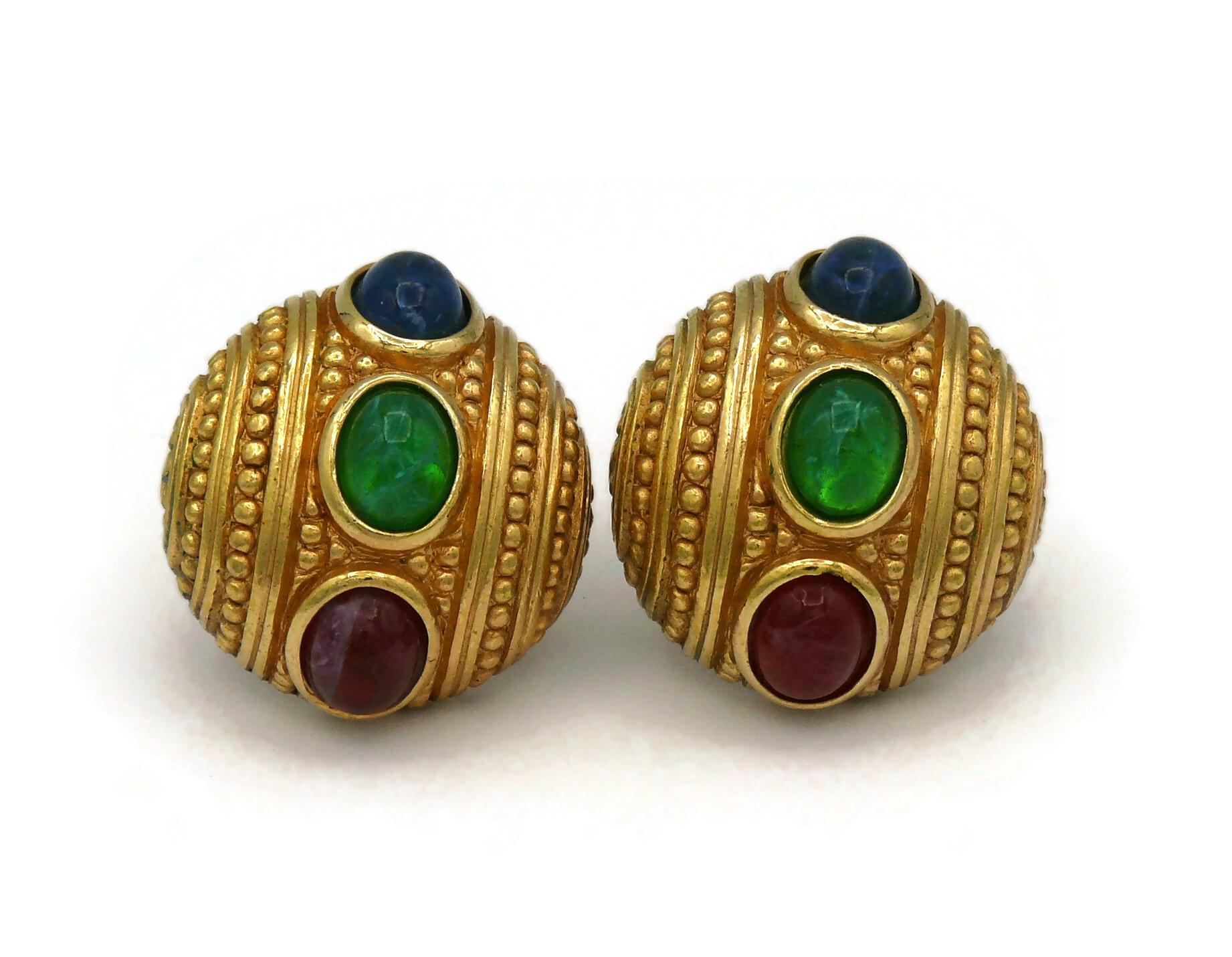 Christian Dior Vintage Gold Toned Glass Cabochons Domed Clip-On Earrings In Good Condition For Sale In Nice, FR