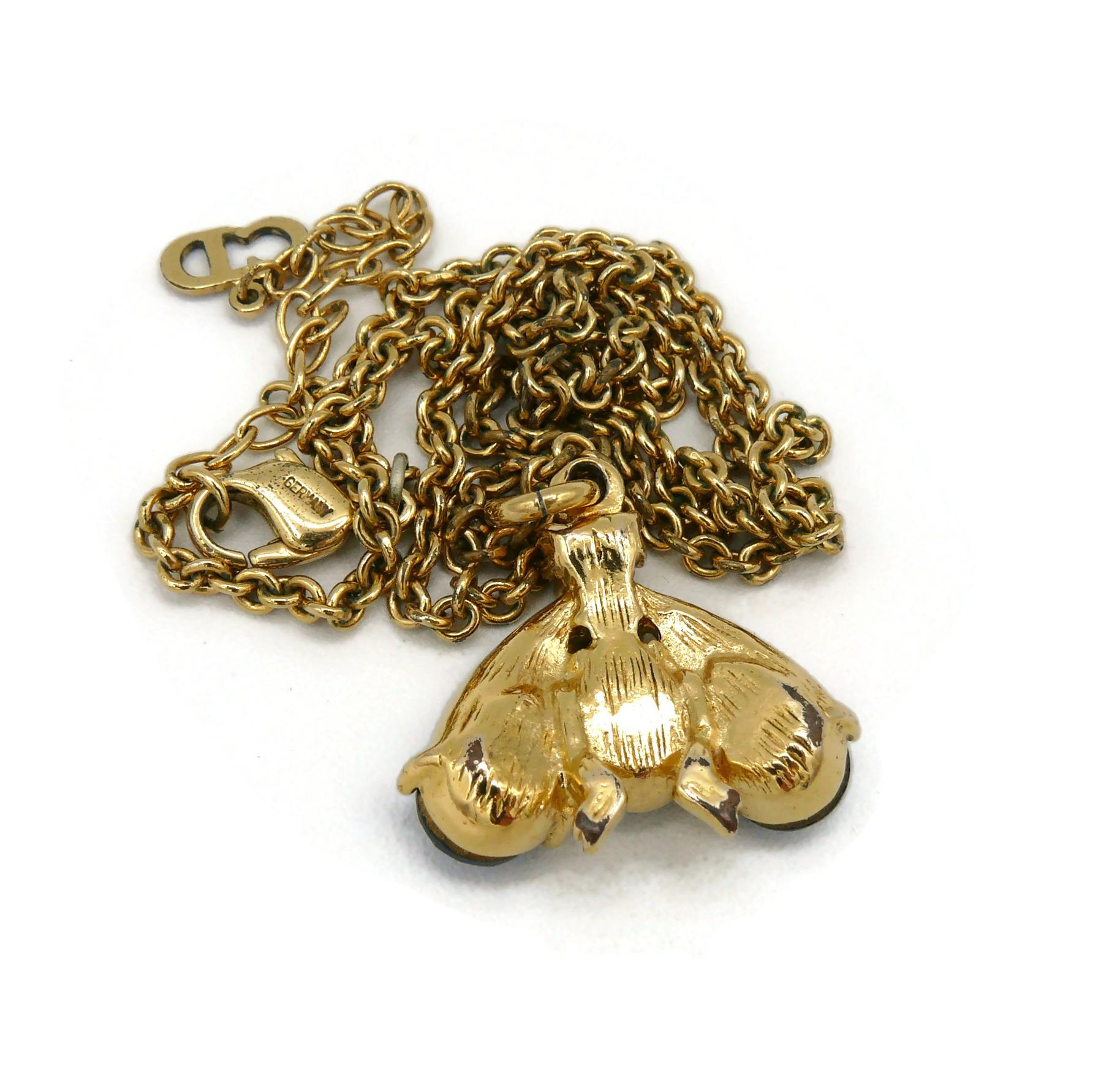 Christian Dior Collier pendentif vintage en forme d'abeille en or avec bijoux dorés en vente 11