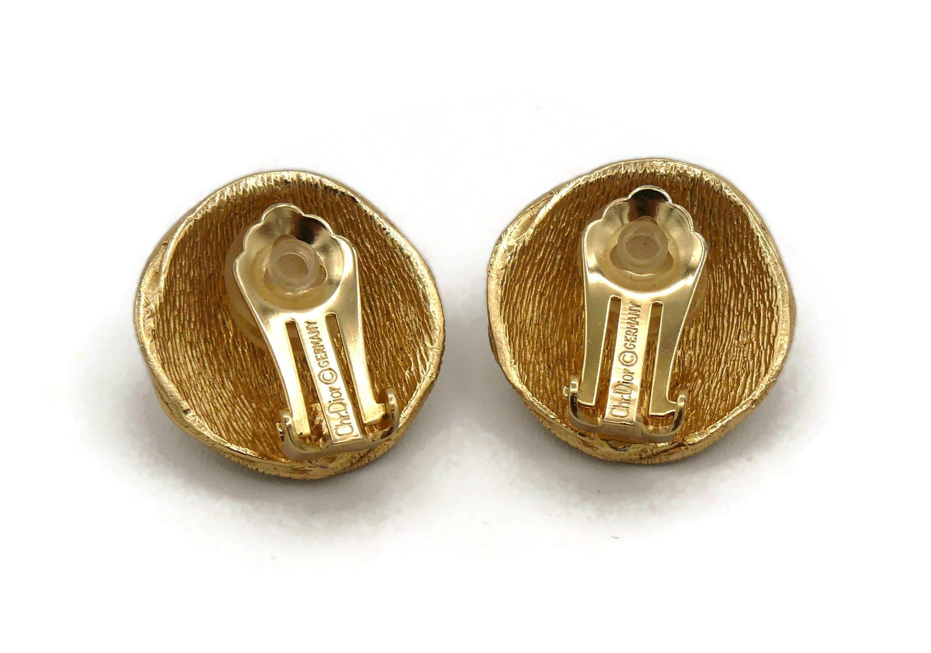 Women's Christian Dior Vintage Gold Toned Nest Glass Cabochon Clip-On Earrings For Sale