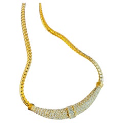 Collar unisex de Christian Dior Vintage con colgante de media luna de cristal dorado