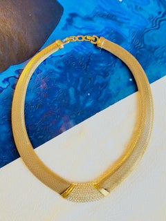Christian Dior Vintage-Halskette aus Omega-Geflecht in Gold mit breiten, klobigen Kristallen