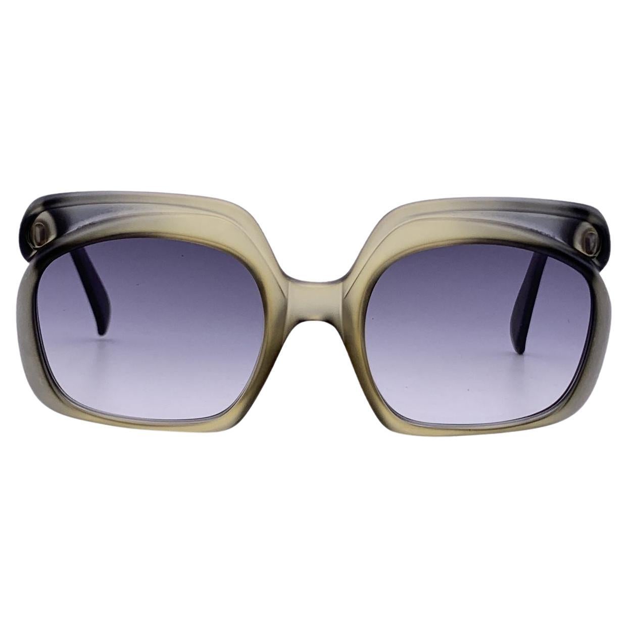 Christian Dior Vintage Green Sunglasses 2009 571 Blue Lens 50/20 130mm