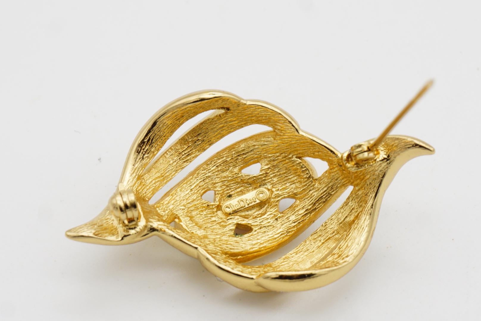 Christian Dior Vintage Gripoix Crystals Sapphire Ruby Emerald Leaf Gold Brooch For Sale 11