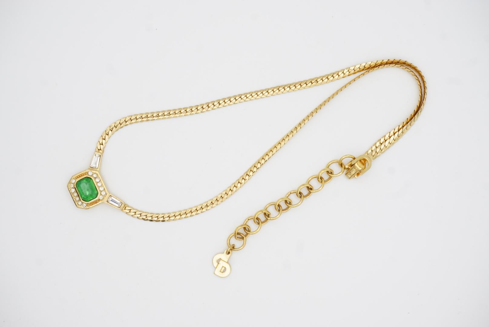 Christian Dior Vintage Gripoix Emerald Octagon Marble Green Crystals Necklace For Sale 10