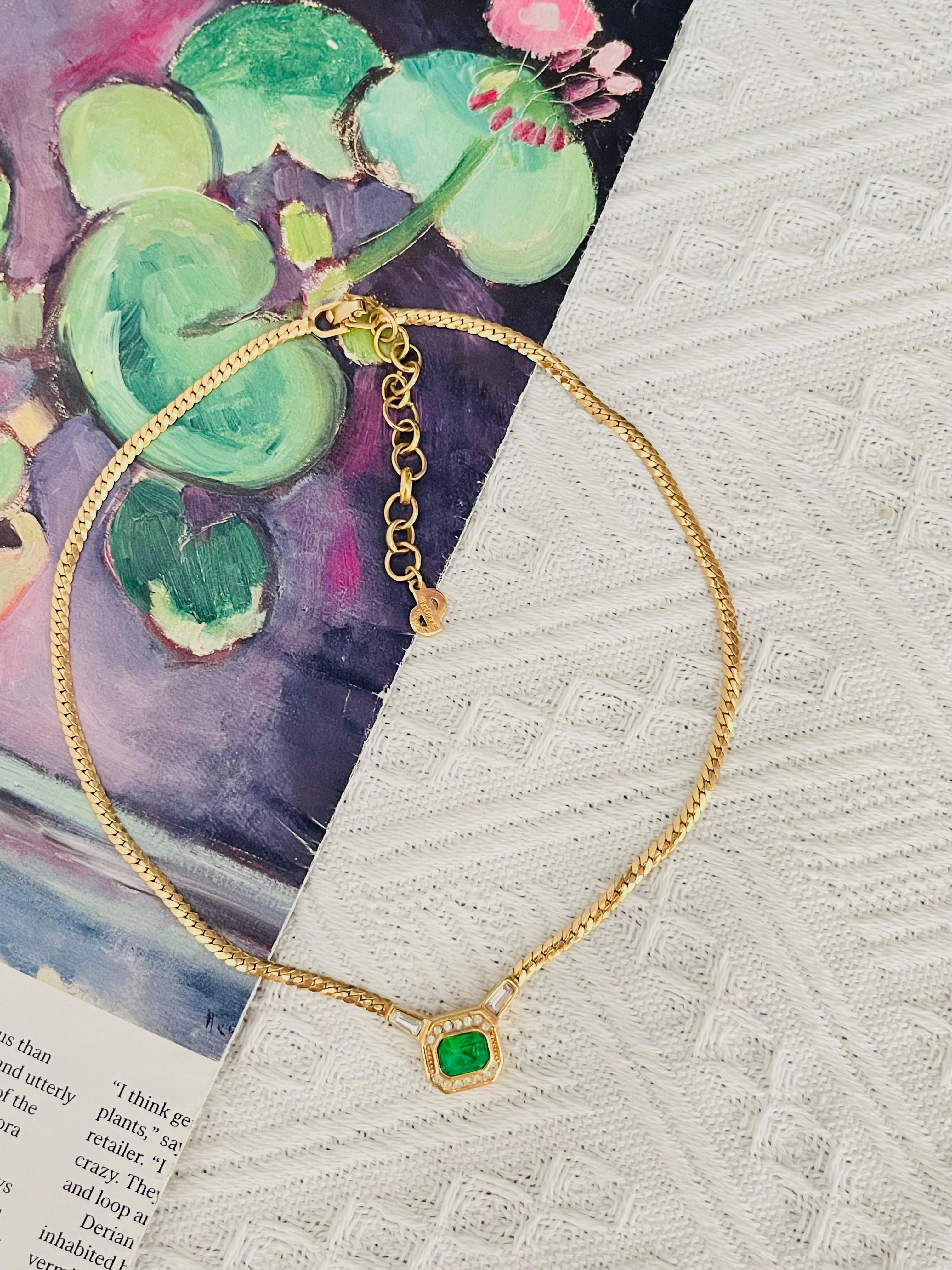 Women's or Men's Christian Dior Vintage Gripoix Emerald Octagon Marble Green Crystals Necklace For Sale